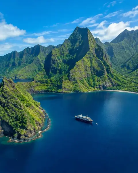 Polynesia wildlife habitat