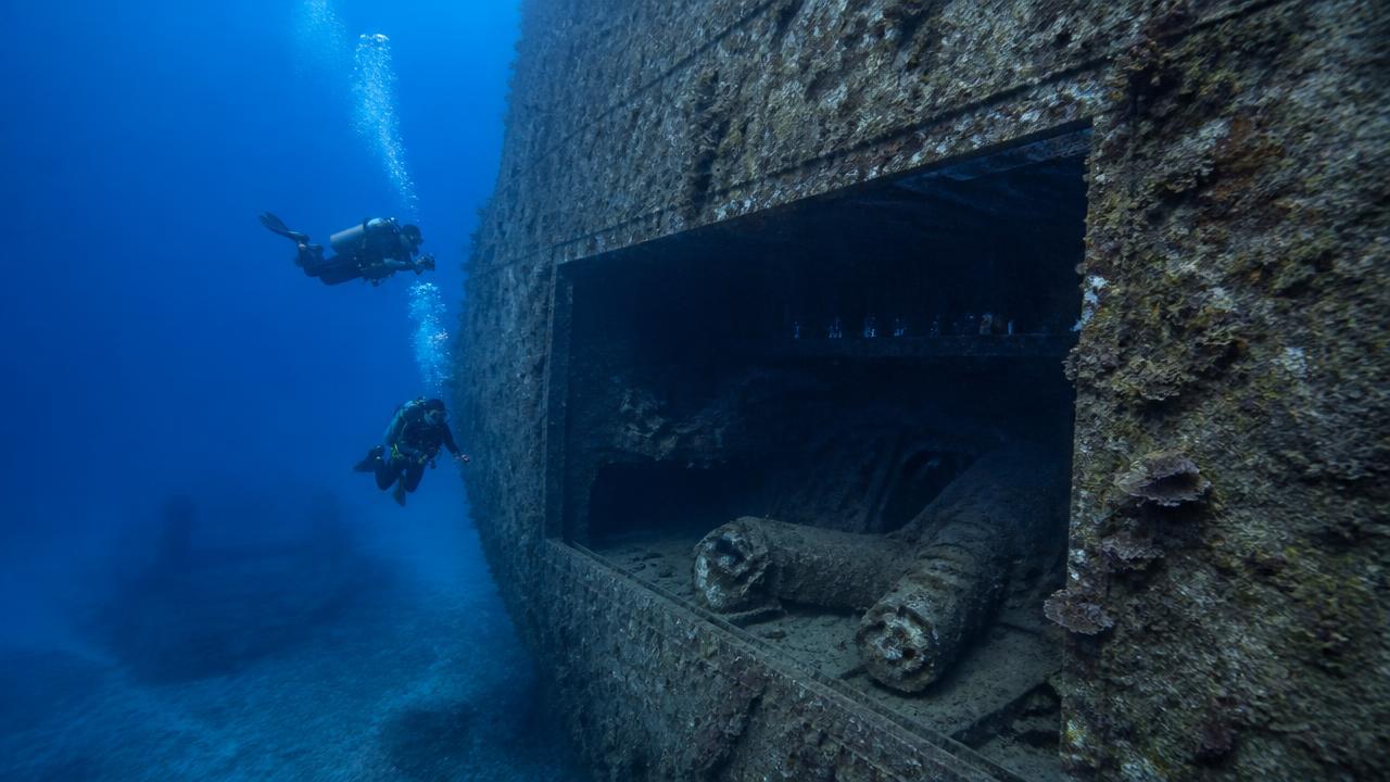 Le Fujikawa Maru à Truk Lagoon